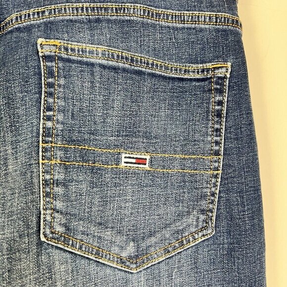 Tommy Hilfiger Men’s Straight Fit Stretch Jeans Size 40 x 30 Blue Dark Wash NWT - Picture 9 of 11